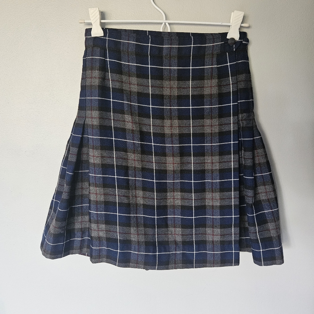 Vintage Cambridge Uniforms - Plaid Pleated School Girl Skirt - Size 26/27